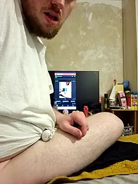 Snapshot of gazb90 chatting on 12, 10, 2025 gazb90 online show from 12, 10, 2025