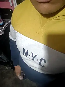 Snapshot of Teddybrocshow0011 chatting on 15, 11, 2025 Teddybrocshow0011 online show from 15, 11, 2025