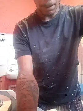 Snapshot of Zinedean24 chatting on 13, 4, 2026 Zinedean24 online show from 13, 4, 2026