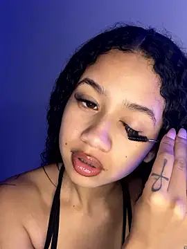 jadee8 online show from 10, 1, 2026