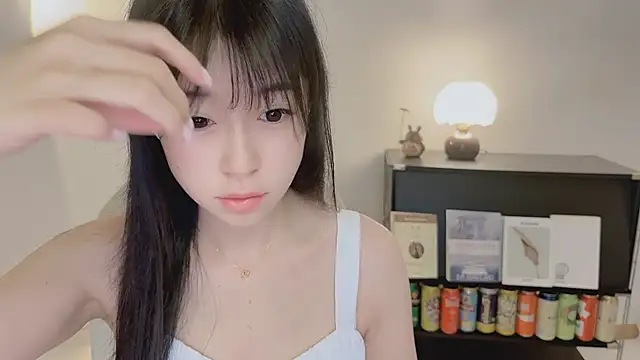 Snapshot of Onechestnut chatting on 1, 6, 2026 Onechestnut online show from 1, 6, 2026