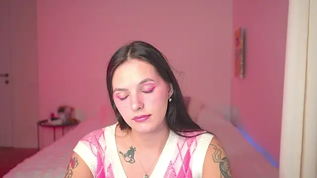 EwelynScott online show from 26, 9, 2025