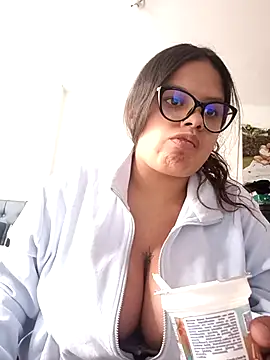 luluboobs9 online show from 16, 4, 2026