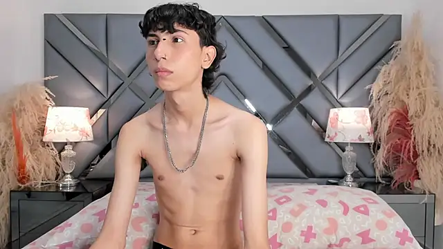 Milan LewisS online show from 2, 10, 2025