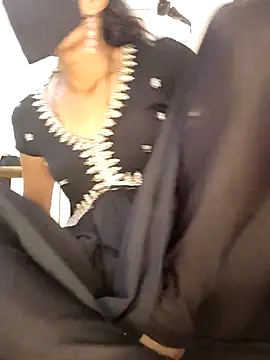 Snapshot of ranisanthutelugu chatting on 23, 9, 2025 ranisanthutelugu online show from 23, 9, 2025