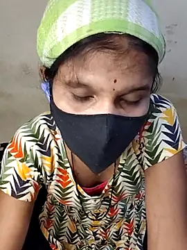 Snapshot of ranisanthutelugu chatting on 25, 9, 2025 ranisanthutelugu online show from 25, 9, 2025