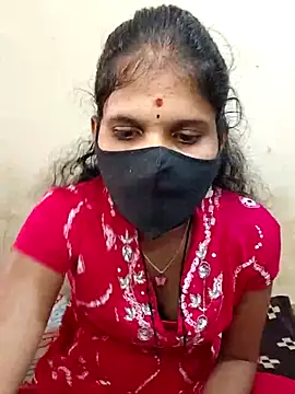 Snapshot of ranisanthutelugu chatting on 1, 10, 2025 ranisanthutelugu online show from 1, 10, 2025