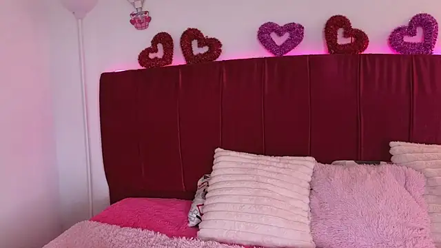 cuteeimy online show from 12, 2, 2026