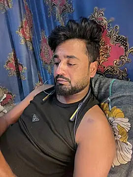 Munny6677 online show from 28, 3, 2026