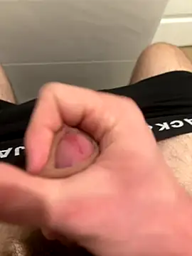 hugehairycock 98 online show from 4, 11, 2025