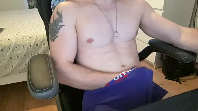 Snapshot of j_erem_ chatting on 16, 1, 2025 j erem online show from 16, 1, 2025