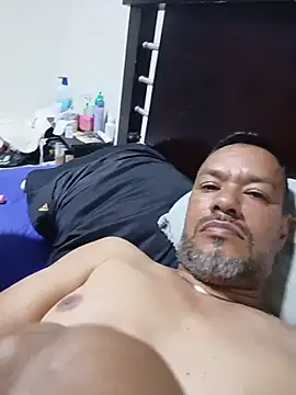 Guevaritaelmejor online show from 25, 6, 2026