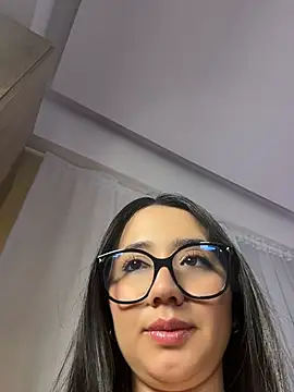 Michelle Zoe online show from 23, 5, 2026