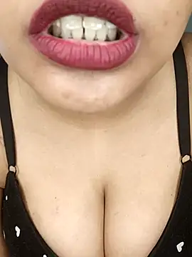 sex-withcouple online show from 8, 3, 2026