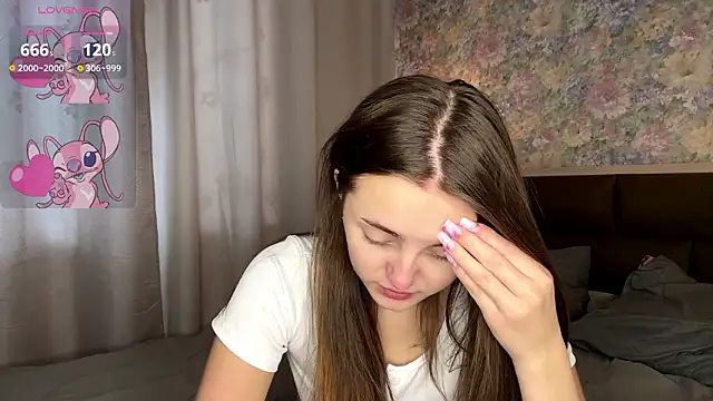 Snapshot of LoraDavi chatting on 23, 2, 2026 LoraDavi online show from 23, 2, 2026