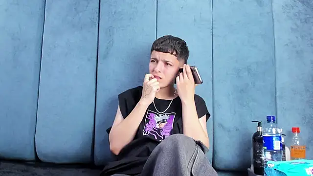 Megan Thompson  online show from 5, 3, 2026