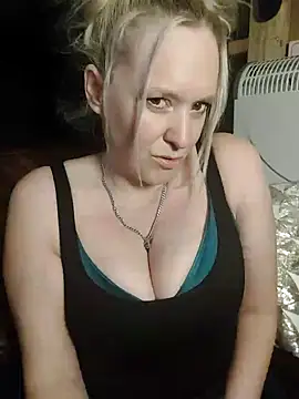 Bouncy-Bella28X online show from 15, 10, 2025