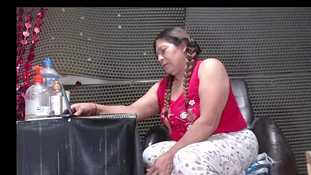 Alisson Sodomy online show from 17, 4, 2026