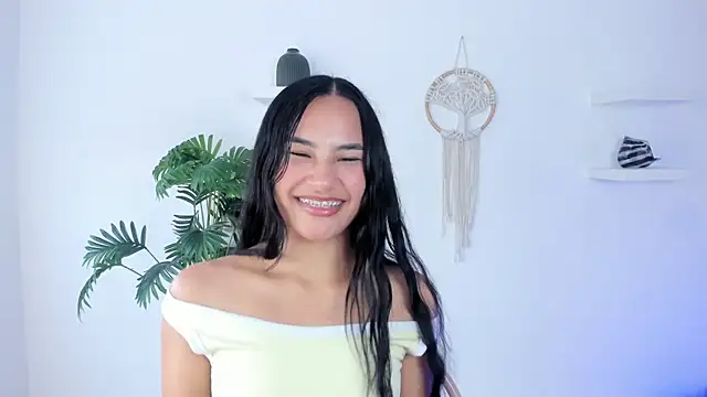 emily yeon online show from 13, 12, 2025