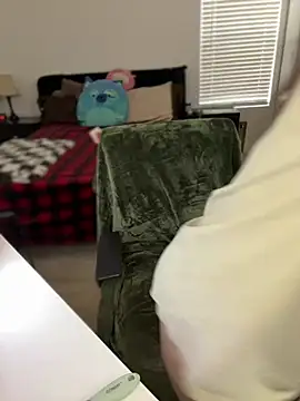 Alix Valentine online show from 8, 2, 2026