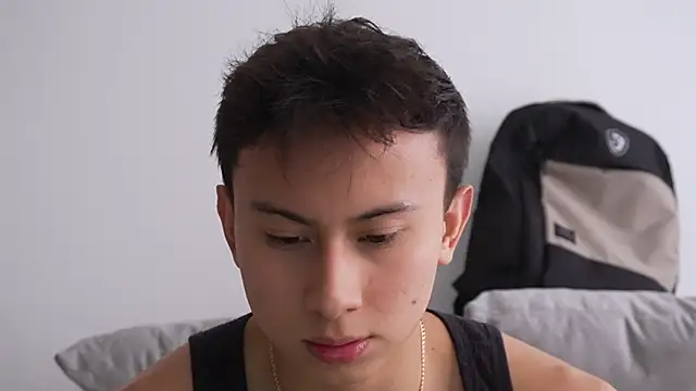 Snapshot of DeusbelliS chatting on 1, 10, 2025 DeusbelliS online show from 1, 10, 2025