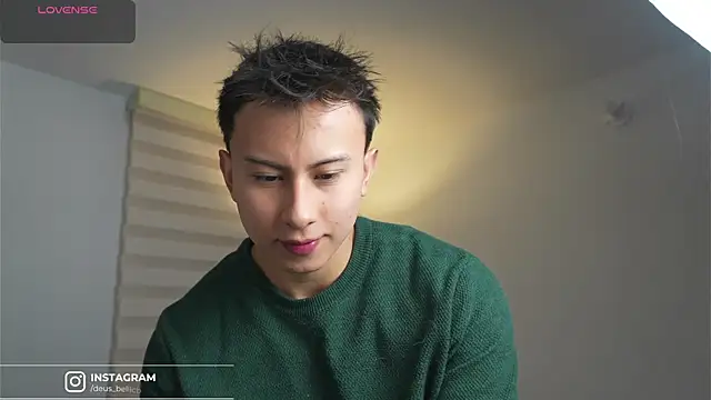 Snapshot of DeusbelliS chatting on 21, 10, 2025 DeusbelliS online show from 21, 10, 2025