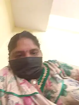 Villageanuty online show from 10, 9, 2025