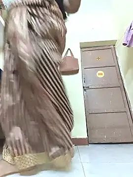 Villageanuty online show from 6, 11, 2025