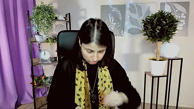 MartaEdams online show from 4, 4, 2026