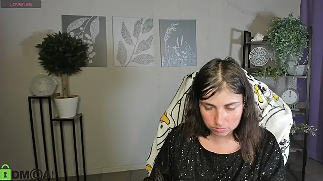 MartaEdams online show from 14, 7, 2026