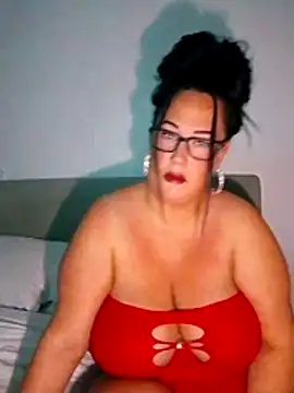 Kayla-Foxx online show from 10, 11, 2025