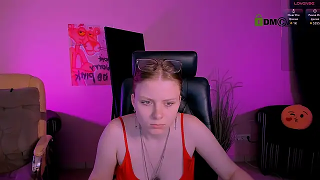 foxy tease  online show from 8, 11, 2025