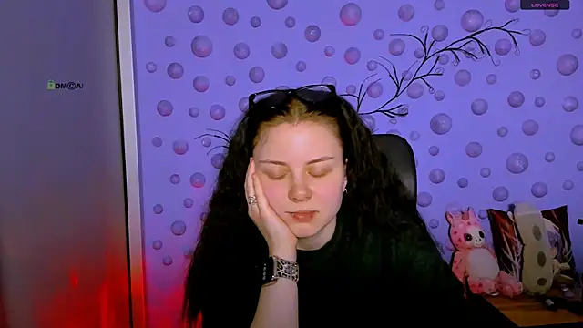 foxy tease  online show from 26, 2, 2026