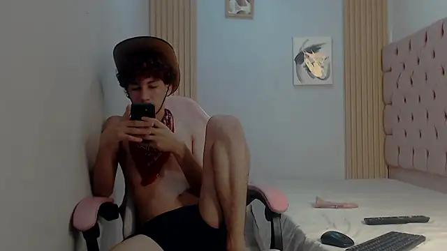 Darkknightx01 online show from 29, 10, 2025