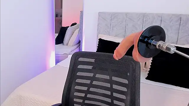 Taylormaxwell online show from 16, 1, 2026