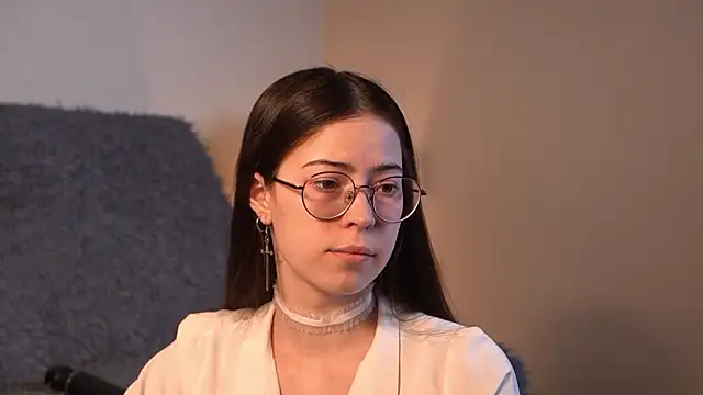 ywixos online show from 23, 2, 2026