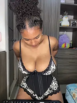 Mia sweet80 online show from 18, 10, 2025