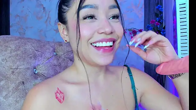 Snapshot of Eva_cutte chatting on 29, 4, 2026 Eva cutte online show from 29, 4, 2026