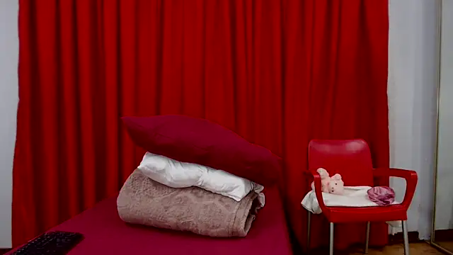 SexyBustyBoobs online show from 28, 10, 2025