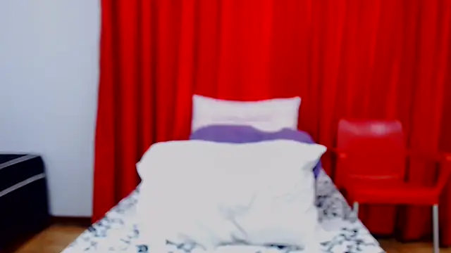 SexyBustyBoobs online show from 8, 7, 2026
