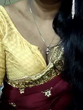 Hotty Sonali online show from 7, 10, 2025