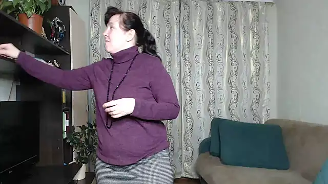 Snapshot of Illusionq chatting on 1, 12, 2025 Illusionq online show from 1, 12, 2025