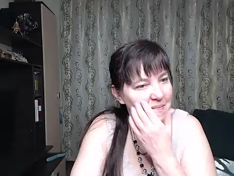 Snapshot of Illusionq chatting on 3, 2, 2026 Illusionq online show from 3, 2, 2026