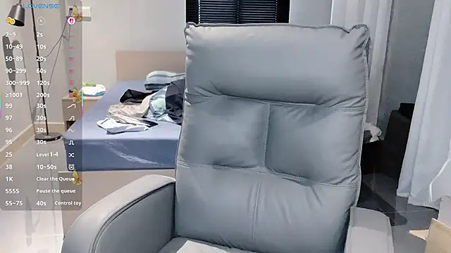 NiNi-baby520 online show from 13, 10, 2025