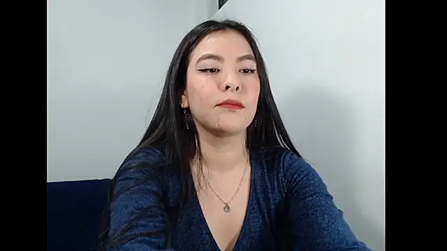 Snapshot of EloiseJun chatting on 19, 4, 2026 EloiseJun online show from 19, 4, 2026