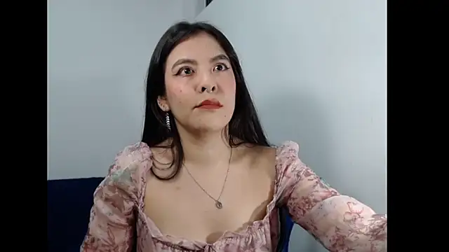 Snapshot of EloiseJun chatting on 26, 4, 2026 EloiseJun online show from 26, 4, 2026