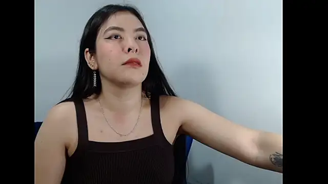 Snapshot of EloiseJun chatting on 1, 5, 2026 EloiseJun online show from 1, 5, 2026
