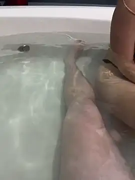 gustavo floripa2512 online show from 9, 2, 2026