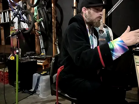 thejuicybacon online show from 26, 9, 2025