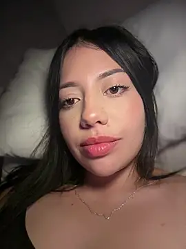 MissCat  online show from 18, 4, 2026